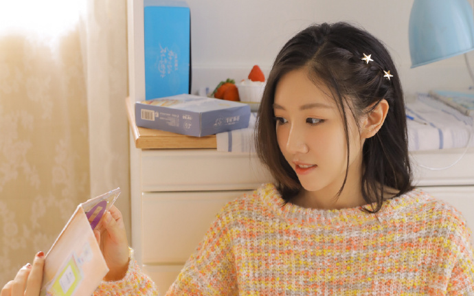 杭州投用无人机足球基地 吸引青少年“空中对抗”